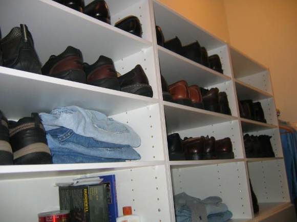Closet detail -- yes, I'm anal retentive!