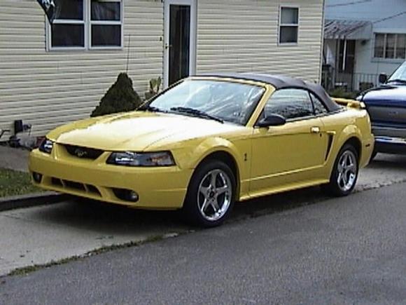 24 98 536