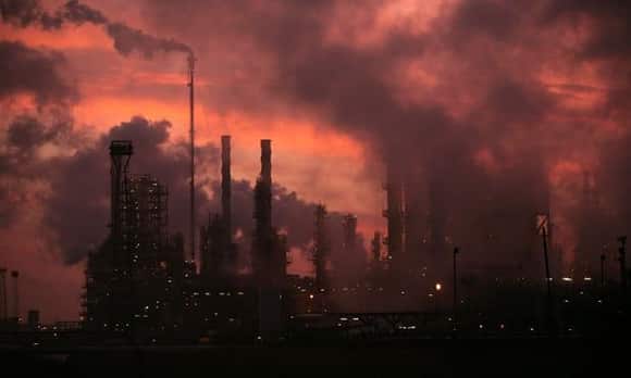  Lindsey oil refinery in north Lincolnshire. Photograph: Christopher Furlong/Getty Images
