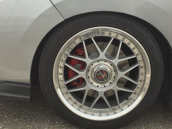 The final work is
Mini Cooper s rotor 11.1”
2014 accord caliper with bracket and pads 