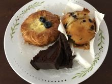 Chocolatey & custardy 