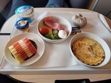 Just for Entertainment BKK - HEL with no chance for a real breakfast I m looking so