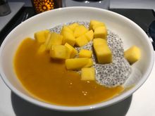 Coconut mango chia pudding 