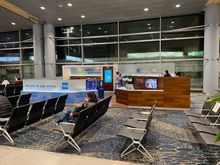 Amex "lounge" in BOG. A bad joke.