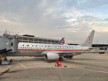 Astrojet at ORD during sunset