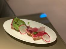 Tuna avocado. Could have been sliced better without the tough sinewy bit right in the middle. 