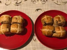 Hot cross buns from Tarte &  Bakery Brera 