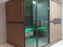 Brand spanking new sauna. Gonna try it tomorrow.
