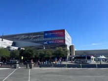 Huh, I'm really here.. 