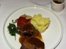 Veal cheeks with asian-touch jus. 