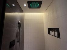 Andaz Doha Suite Shower