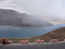 Yamdrok Lake