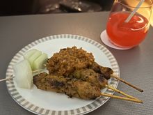 Satay and a Singapore Sling. pre-dinner on SIN-LAX