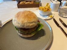 Euro’s Burger