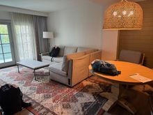 Hill Country Suite: Living Room