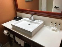 Bathroom sink