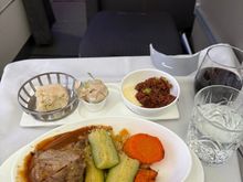 Both starter and main were tasty. The lamb was tender and not fatty.