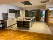 Conrad Lounge Kitchen (empty)