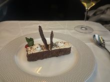 Cappuccino mousse slice 