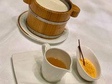 Beancurd / tofu fa  with syrup and sugar