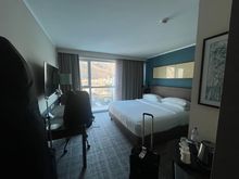 King room
