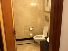 powder room....