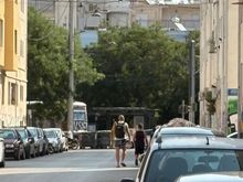 Path to the tramstop