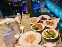 Part 1 , executive lounge