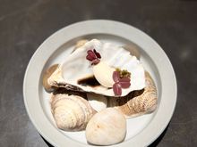 Oyster ice cream: would not have thought this would be good, but it was amazing!