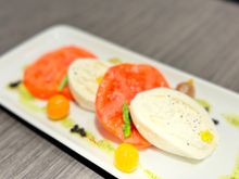 Burratta salad