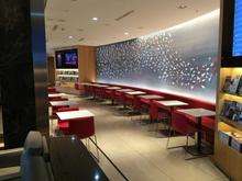 Maple Leaf Lounge FRA dining area
