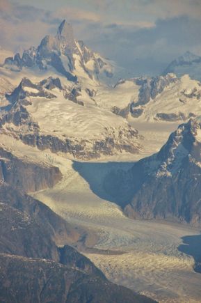 Taalkhunaxhkʼu Shaa as seen while flying JNU-PSG with jrl767 last November