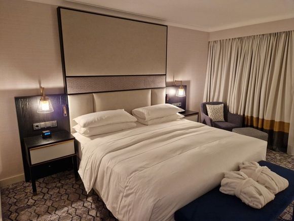Grand Park Suite