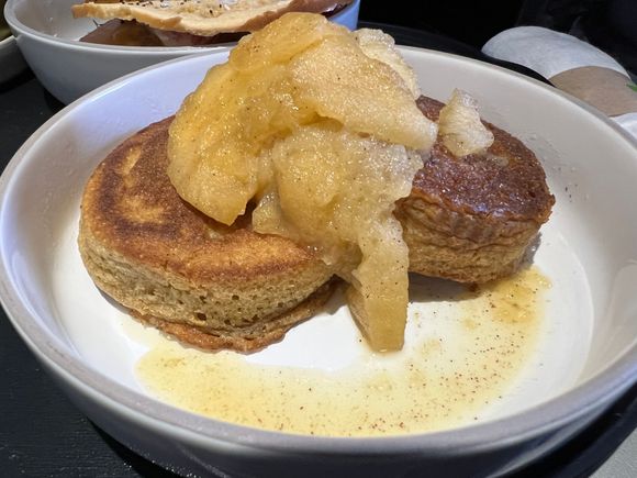Farro pancakes - roasted cinnamon apples, maple syrup.  Pretty decent with the maple glazed bacon.