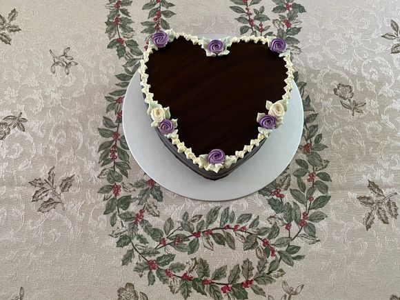 Lana chocolate fudge cake 