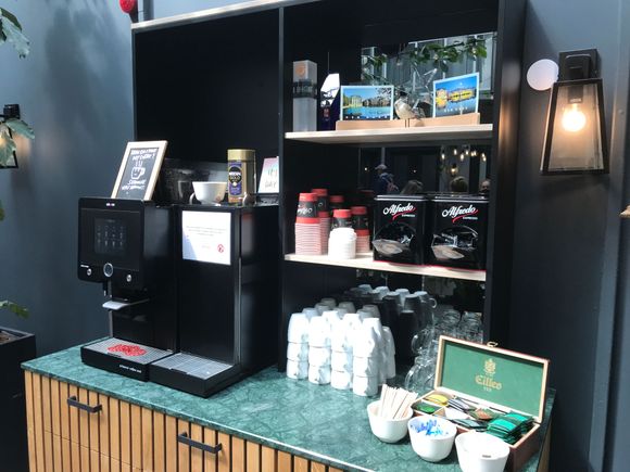 Free coffee and tea station in the lobby 
