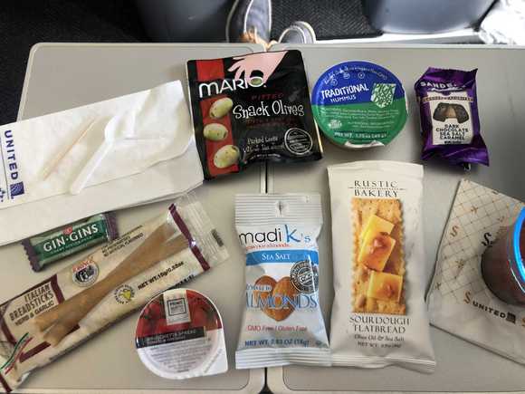 There was no doubt in my mind that I was going to pass on the Blue Label sandwich this leg. I opted for the Tapas Box. Everything you see here is fewer calories than one Blue Label sandwich. 