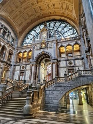 Antwerp - train station