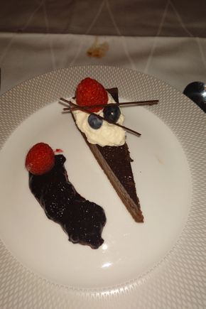 Chocolate dessert 