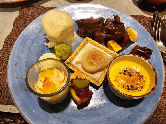 Dessert plate