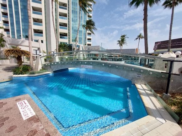 Sheraton Jeddah / Pool