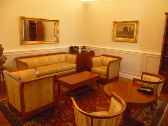 Lounge room