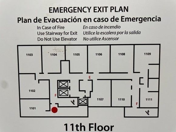 Odd shape of room 1101.