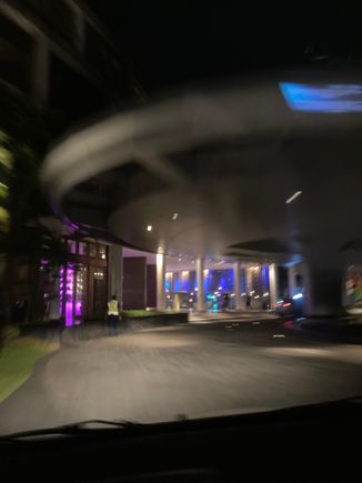 Driveway W hotel