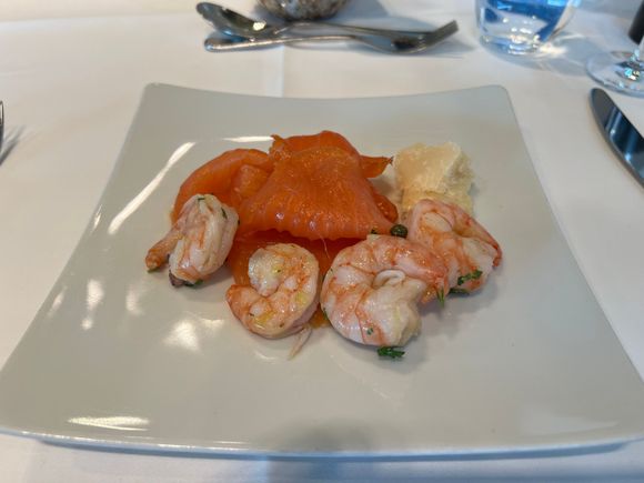 Smoked Salmon, King Prawn & Permesan