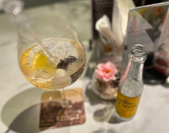 Botanics G & T
With blackberries 