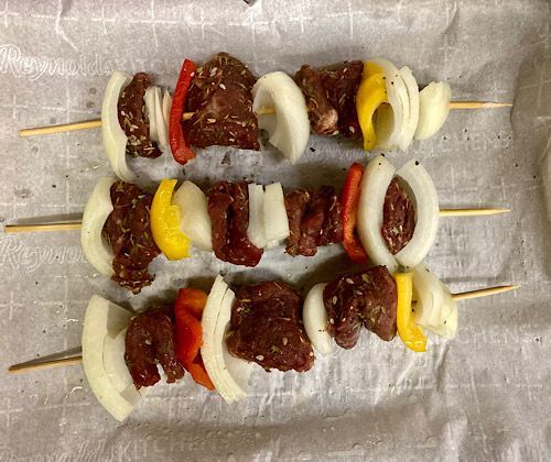 As much as I wanted to use the baking rack for air flow, I wanted easier cleanup, but I forgot about the fire hazard of using parchment paper under the broiler. Thankfully it didn’t catch fire 🔥.  