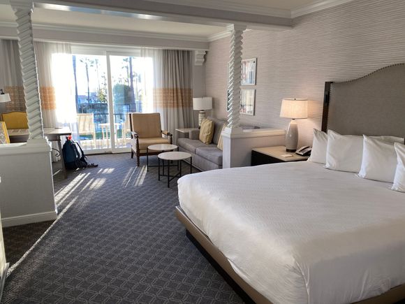 Oversize King Room
