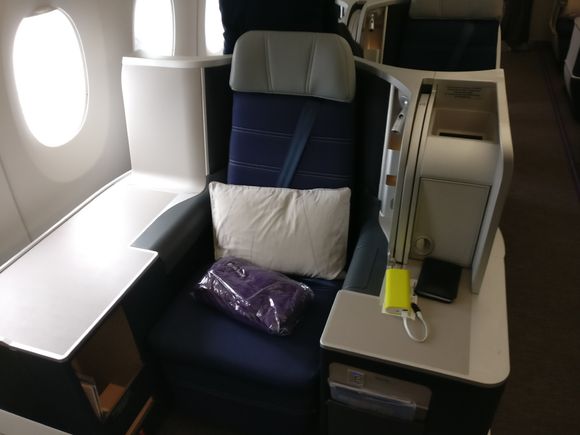 2K throne seat. 