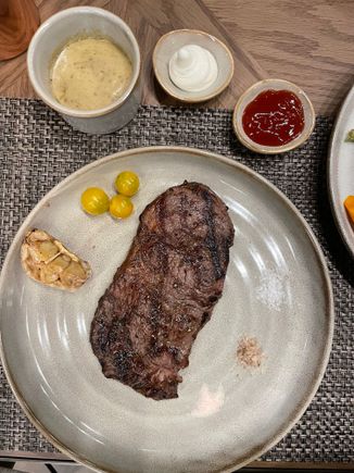 Noho - Rib Eye - 240 AED 
Amazing - really enjoyed - cooked to perfection 